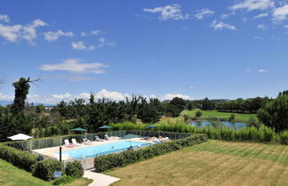 Photo 1 - ResidHotel Golf Grand Avignon