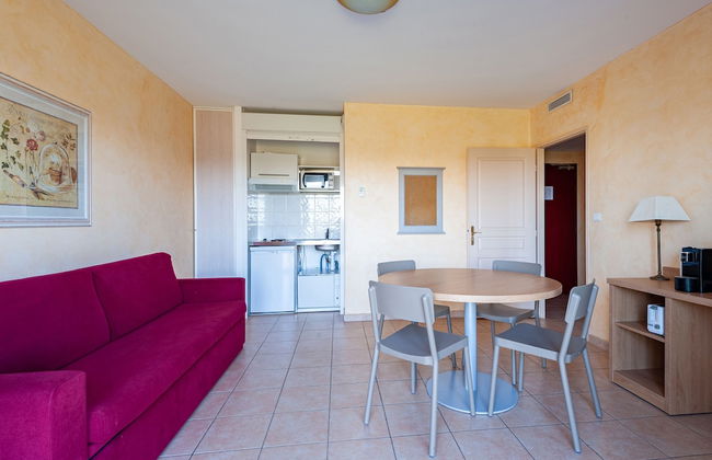 ResidHotel Golf Grand Avignon - Foto 11