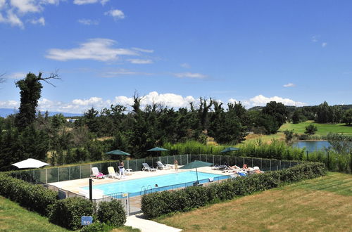 Photo 30 - ResidHotel Golf Grand Avignon