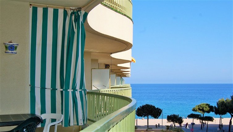 Foto 1 - Amplio apartamento en primera linea de playa en Platja d’Aro
