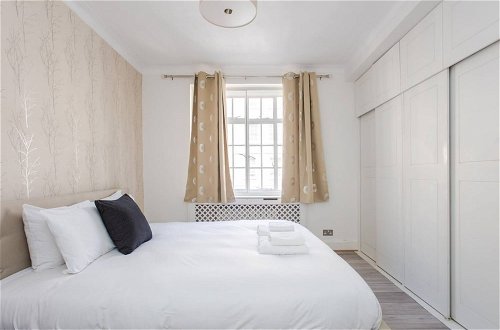 Foto 5 - Modern 2 Bedroom Apartment in Marble Arch