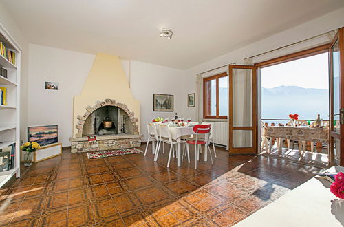 Photo 10 - Balcone Panoramico sul Garda