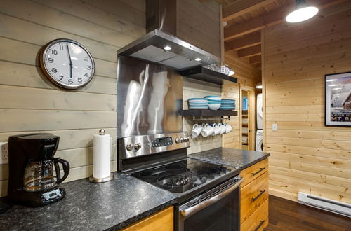 Photo 2 - Mt Baker Lodging Cabin 74 - Sleeps 8