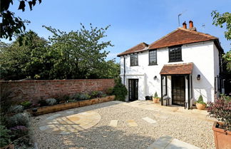 Photo 1 - Henry VIII Cottage