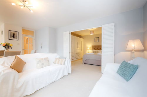 Photo 21 - Putney Court - 1 Bed Apartment by BaseToGo