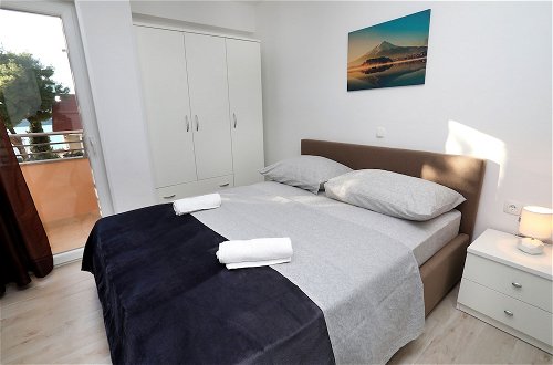 Photo 2 - Lovely 2-bed Apartment in Okrug Gornji