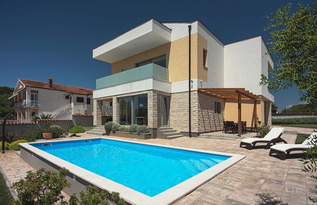 Villa in Peroj With Pool Near Barbariga Beach - Foto 33