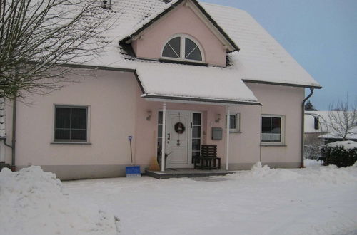 Foto 20 - House With Modern Interior and Garden in the Volcanic Eifel Near Deer, Game Park