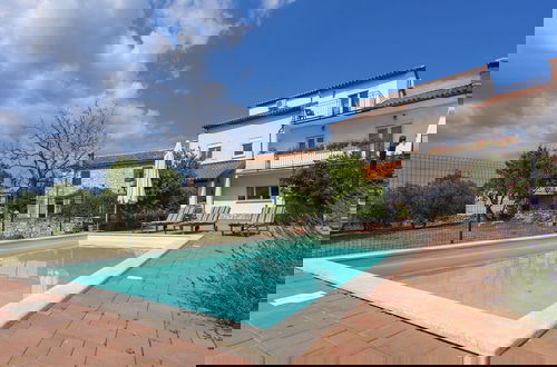 Photo 27 - Holiday House With Private Pool and Balcony