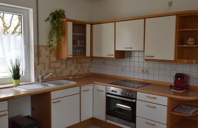 Comfy Apartment in Zendscheid near Forest - Foto 9