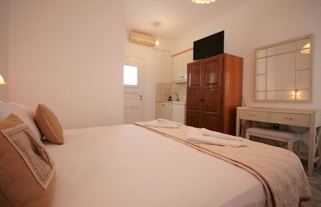 Hara Studios and Apartments - Foto 32