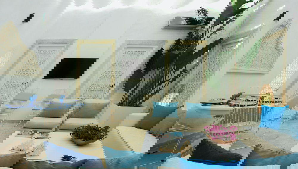 Primary image