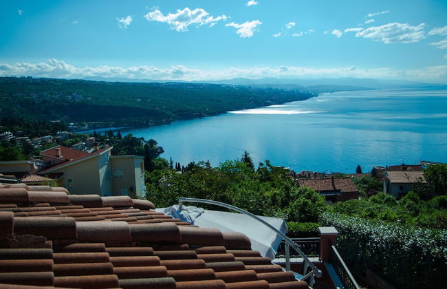 Luxury Three-bedroom Apartment With Amazing Overlook at the sea - Foto 60