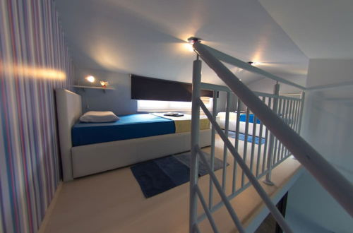 Photo 2 - Luxury Three-bedroom Apartment With Amazing Overlook at the sea