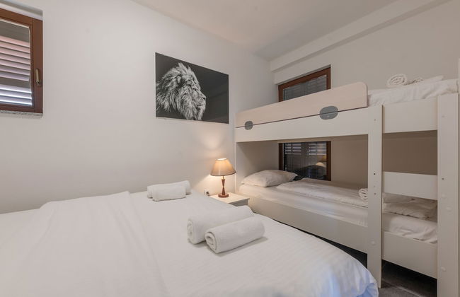 Aparthotel Plat - Photo 23