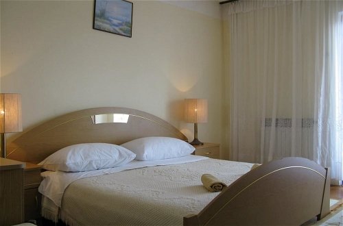 Photo 3 - Apartments Mahić