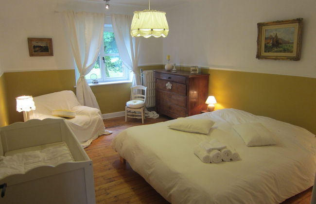 Delightful Castle in Bastogne with Hot Tub - Foto 6