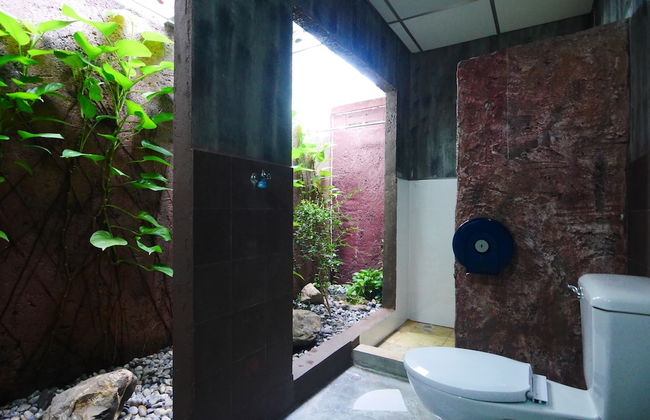Forest Bungalows & Mama's Restaurant - Photo 32