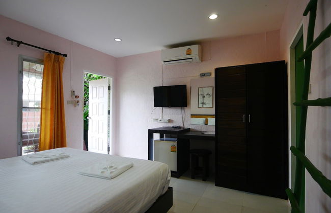 Forest Bungalows & Mama's Restaurant - Photo 18