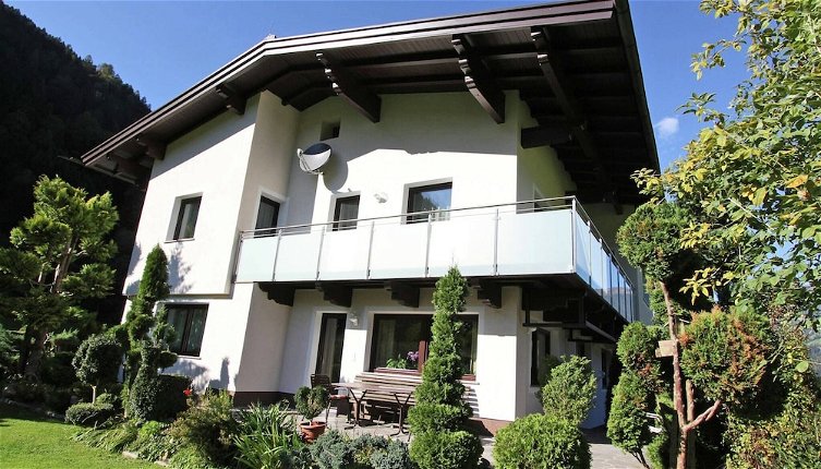 Photo 1 - Apartment in Aschau im Zillertal Near Ski Area