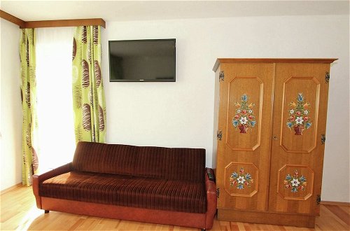 Photo 8 - Cozy Apartment in Aschau im Zillertal near Ski Lift