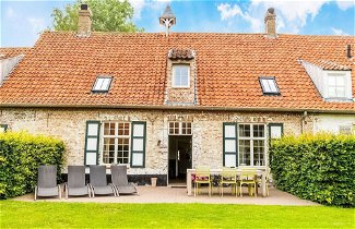 Foto 1 - Historic Farmhouse in the Middle of Polder Landscape, Damme