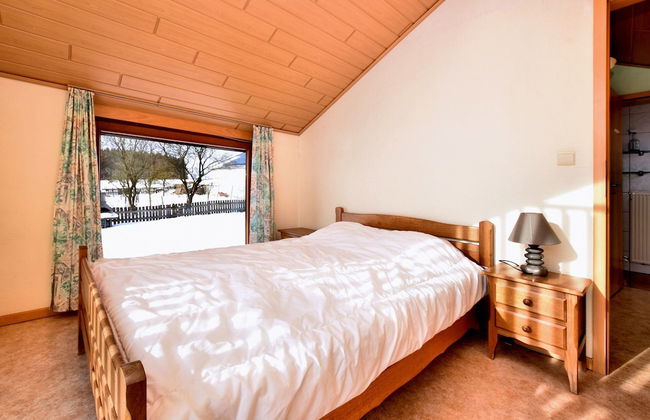 Holiday Home in St.vith With hot tub - Foto 4