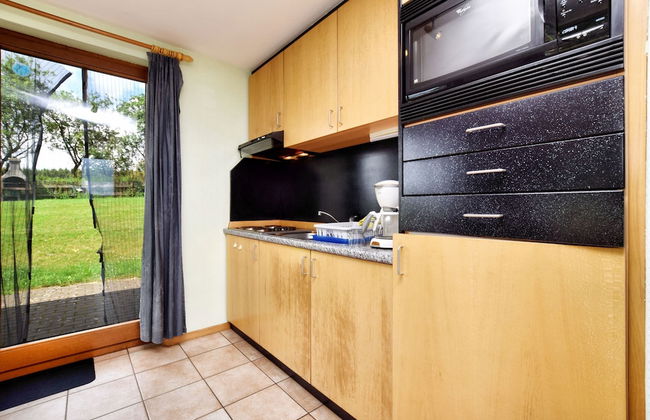 Holiday Home in St.vith With hot tub - Foto 8