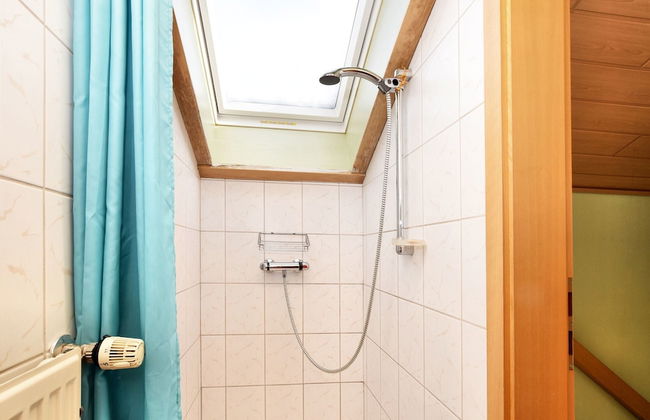 Holiday Home in St.vith With hot tub - Foto 19
