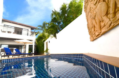 Photo 17 - Modern Tropical Villa