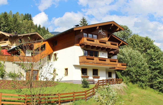 Luxurious Apartment in Saalbach-hinterglemm Near Ski Area - Photo 15