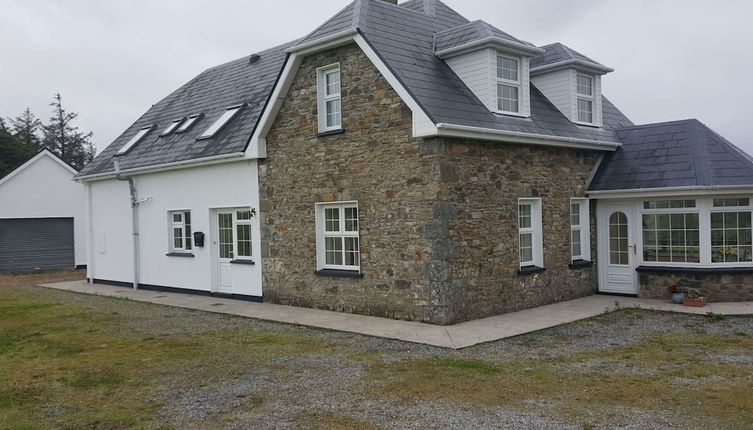 Photo 1 - Immaculate 5-bed House in Glin, Limerick