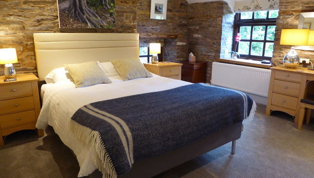 Hilltops Brecon Holiday Cottages - Photo 3, Room