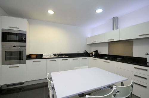 Photo 12 - Virtudes Apartment