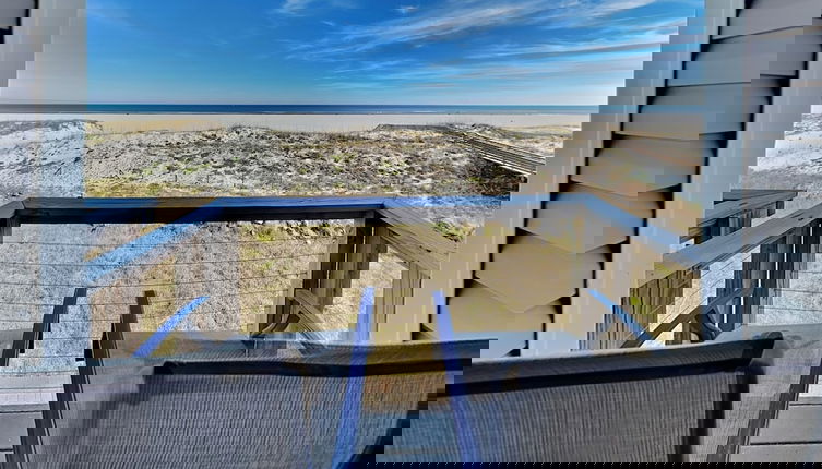 Photo 1 - Surfside Six E