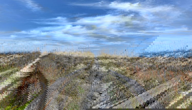 Photo 1 - Surfside Six E