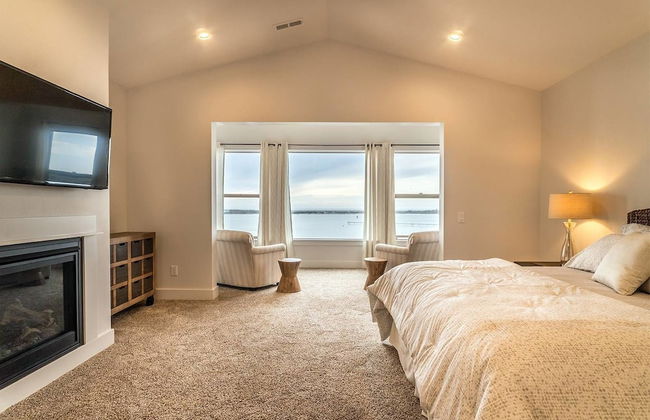 Seagate: Starboard~coos Bay~premiere Property - Photo 3
