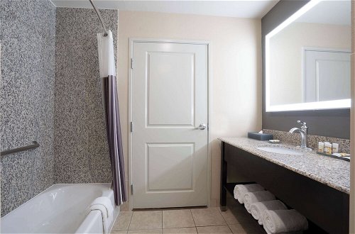 Photo 18 - La Quinta Inn & Suites by Wyndham Houston Energy Corridor