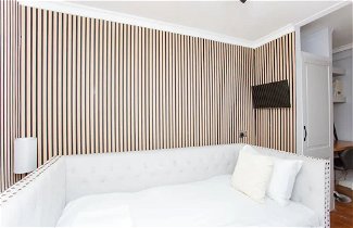 Photo 2 - Stylish 2 Bedroom Apartment Near Regents Park