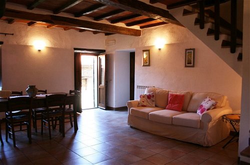 Foto 15 - Stunning private villa with private pool, WIFI, TV, pets allowed and parking, close to Cortona