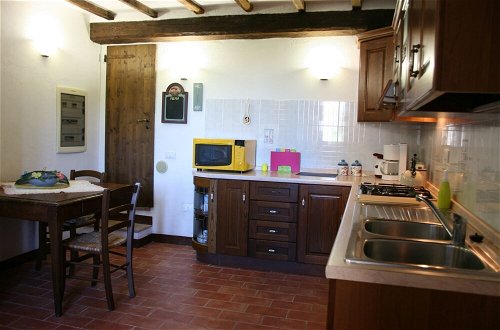 Foto 8 - Stunning private villa with private pool, WIFI, TV, pets allowed and parking, close to Cortona