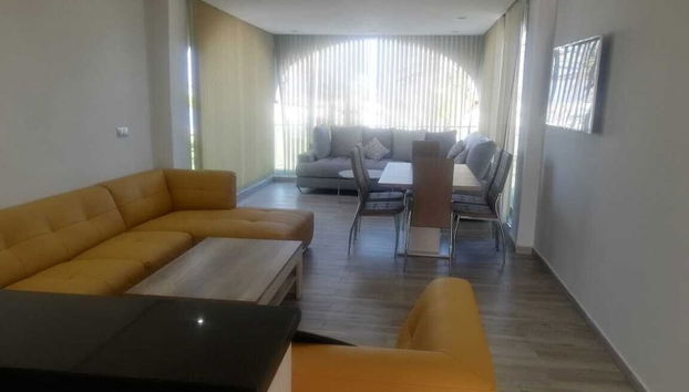 Coin salon dans le hall