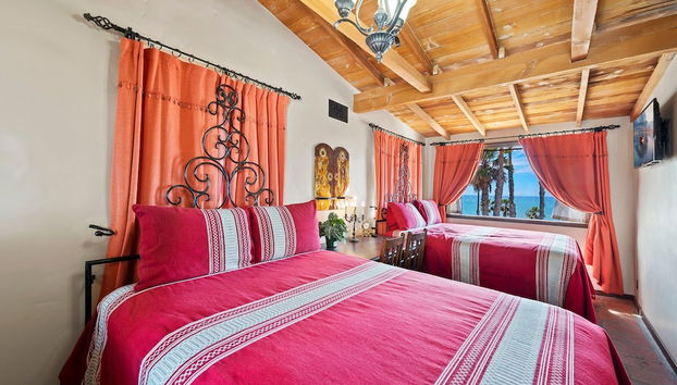 Oceanfront Hacienda - Foto 4