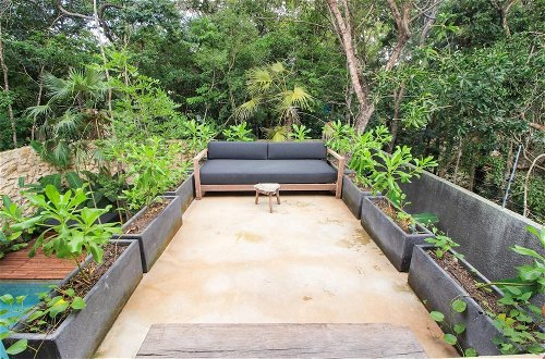 Foto 2 - Elegant Boho-style Villa Fabulous Private Rooftop Deck Outstanding Outdoor Pool in Holistika