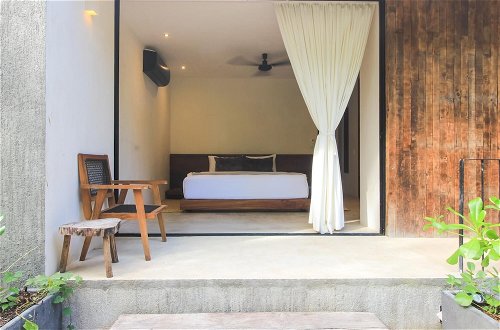 Foto 10 - Elegant Boho-style Villa Fabulous Private Rooftop Deck Outstanding Outdoor Pool in Holistika