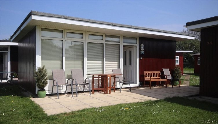 Photo 1 - 72 Granada Selsey Country Club 2 Bedroom Chalet