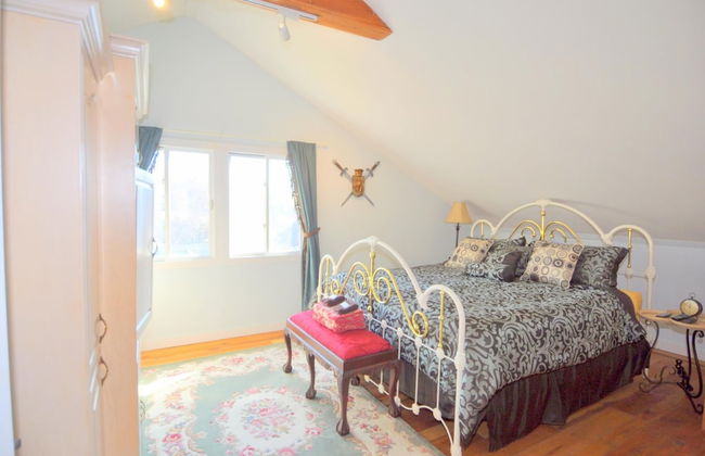 Fleur de Lis - A Knightly Abode! - Foto 2