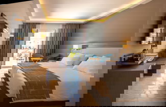 Foto 2 - Paleros Beach Resort