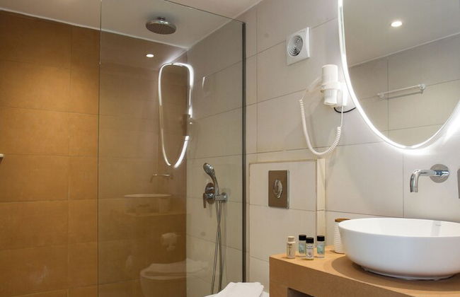 Stay Helios - Aparts & Pool Suites - Foto 54