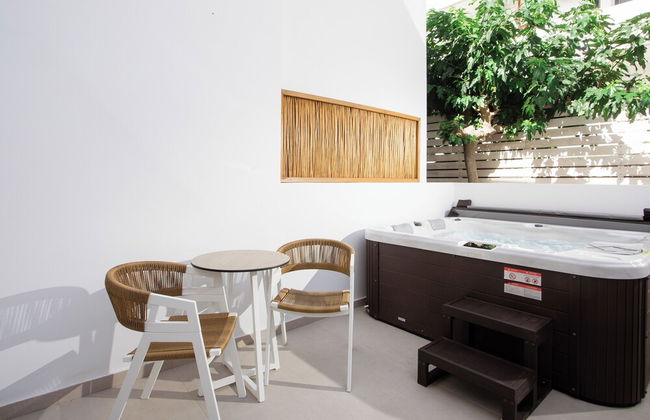 Stay Helios - Aparts & Pool Suites - Foto 60